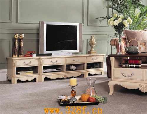 新古典主義客廳家具 簡(jiǎn)約與華貴的完美平衡